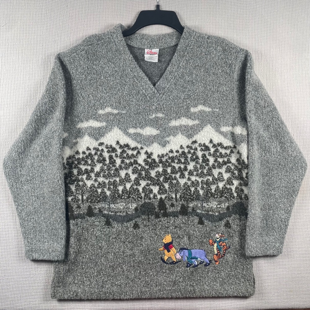 Disney Gray Vintage Winnie the Pooh Landscape V-Neck Sweater M Unisex
